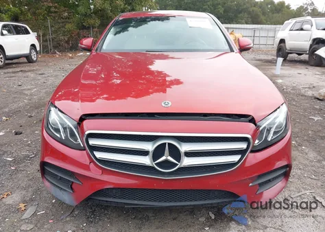 2020 Mercedes-Benz E 350 z USA, uszkodzony, nr VIN WDDZF8DB3LA719974